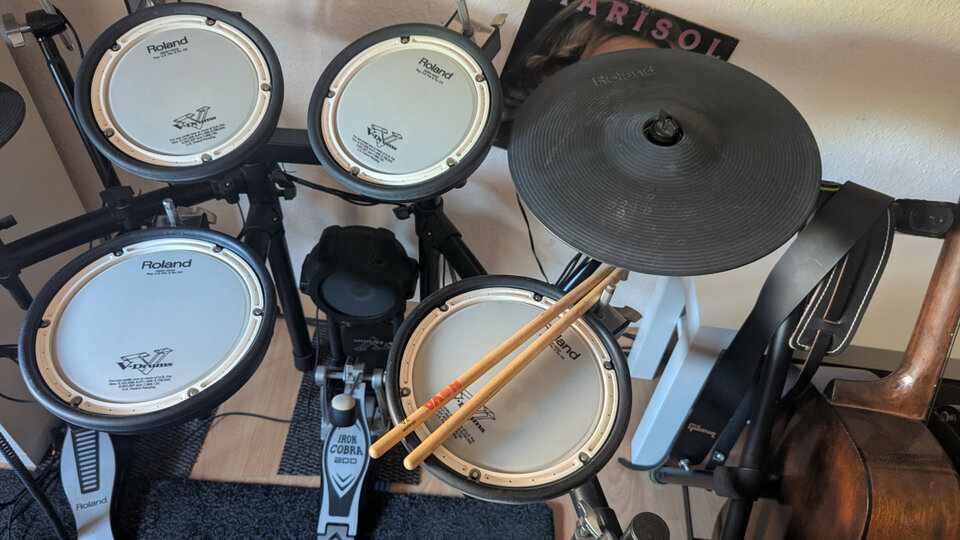 Batería electrónica Roland TD-11