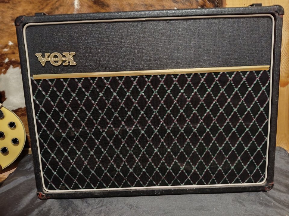 Pantalla vox ac30 mueble 1964 de segunda mano · Foto 1 de 6 · Alicante · 550 €