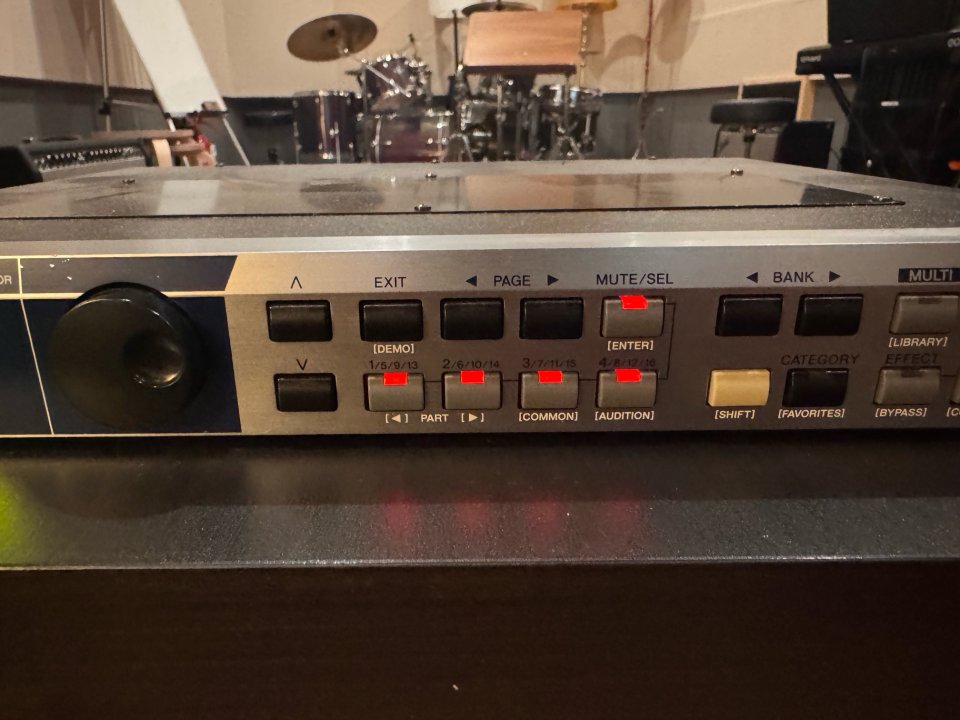 Yamaha Motif Rack de segunda mano · Foto 2 de 5 · A Coruña · 390 €