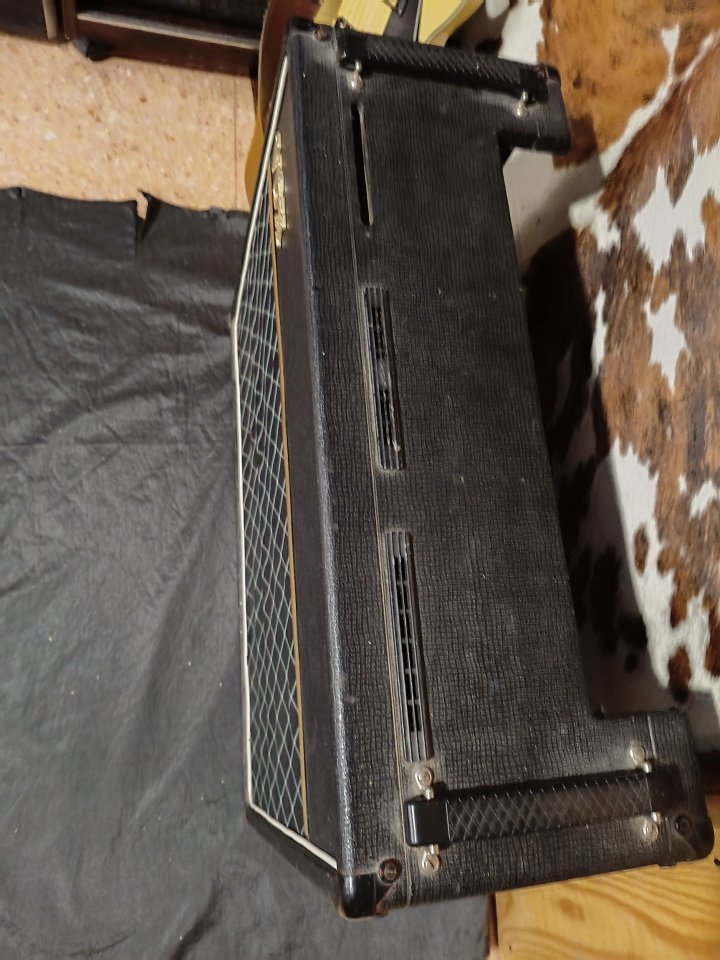 Pantalla vox ac30 mueble 1964 de segunda mano · Foto 2 de 6 · Alicante · 550 €