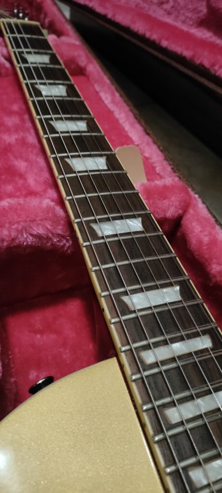 Guitarra Vintage V100 pastillas Gibson