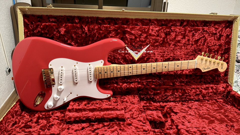 Fender Custom Shop 56 Strat NOS Birdeye Fiesta Red