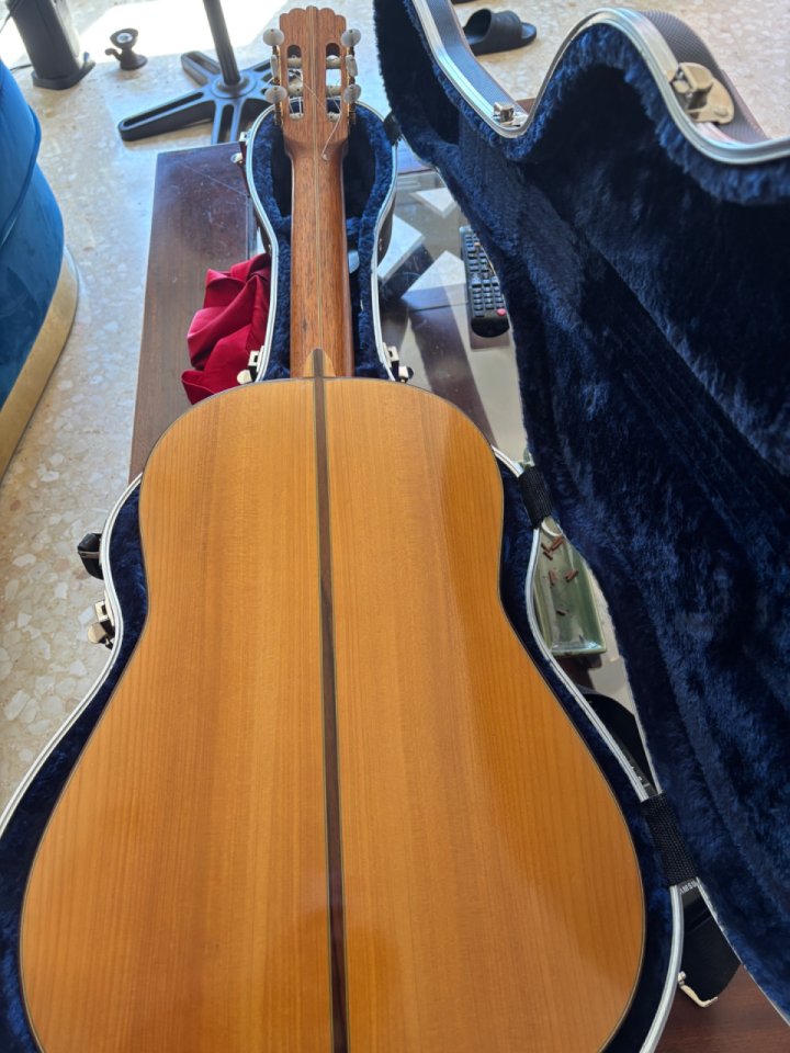 Guitarra Flamenca Francisco Gambero Ciprés Primera A de segunda mano · Foto 2 de 9 · Barcelona · 999 €