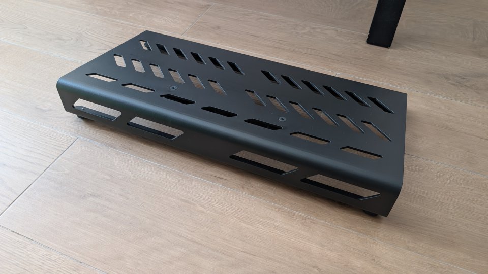 Pedalboard Gator Aluminio L de segunda mano · Foto 3 de 5 · Albacete · 160 €