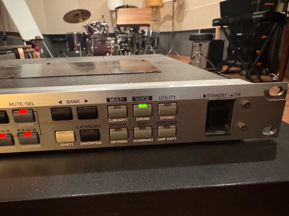 Yamaha Motif Rack de segunda mano · Foto 5 de 5 · A Coruña · 390 €