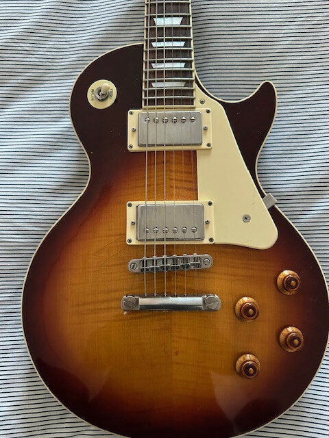 Maybach Lester Ice Tea Faded '59 Aged por Suhr Classic S (HSS)