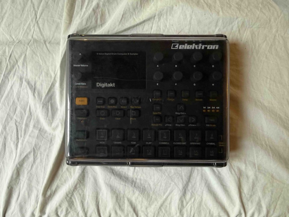 Elektron Digitakt MKI - Drum Computer & Sampler de segunda mano · Foto 3 de 4 · Girona · 475 €