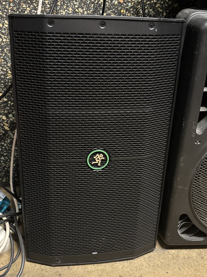 Mackie Thump 212 de segunda mano · Barcelona · 230 €