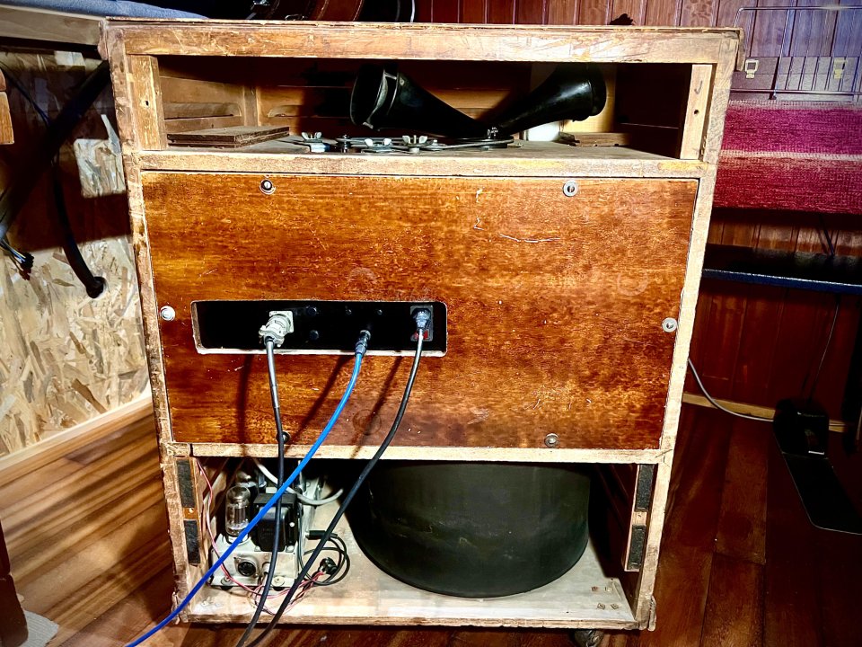 Hammond RT3 con Leslie, pedalera y Tone cabinet