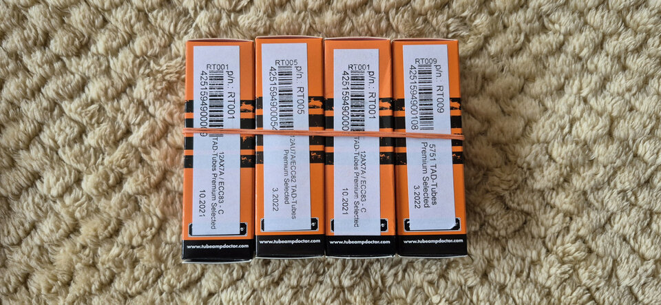 Válvulas TAD. ECC83 y ECC82. NUEVAS.