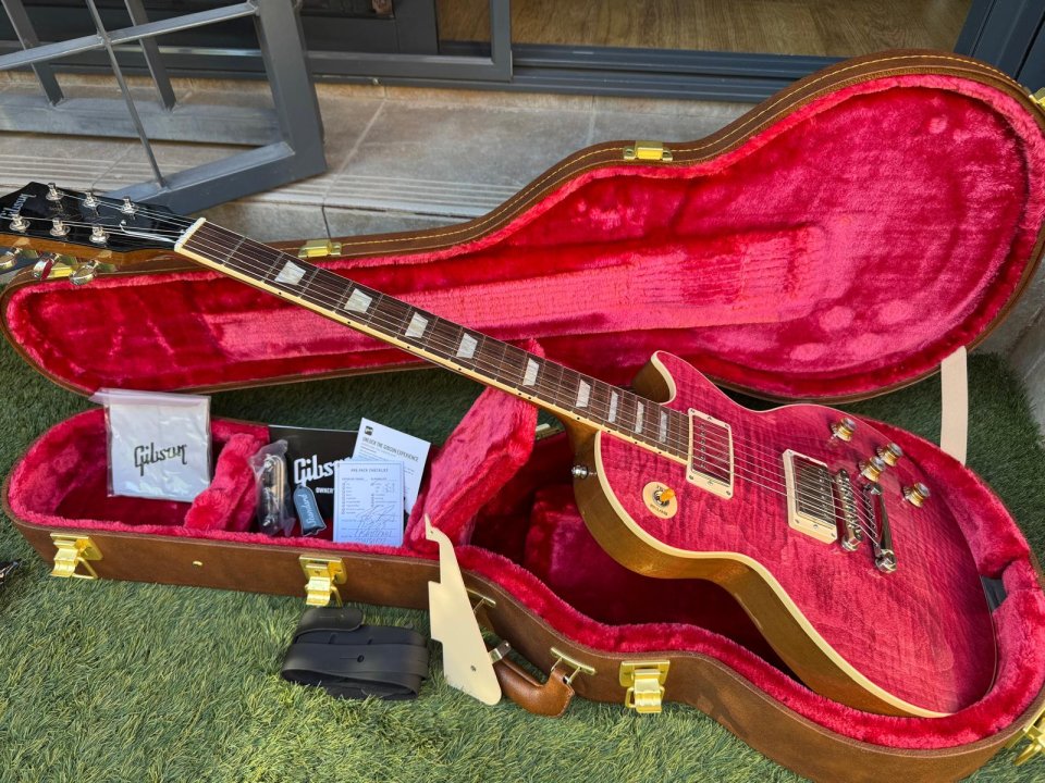 Gibson Les paul standard 60´s Fuchsia