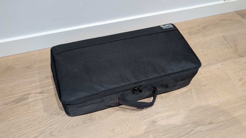 Pedalboard Gator Aluminio L de segunda mano · Foto 5 de 5 · Albacete · 160 €