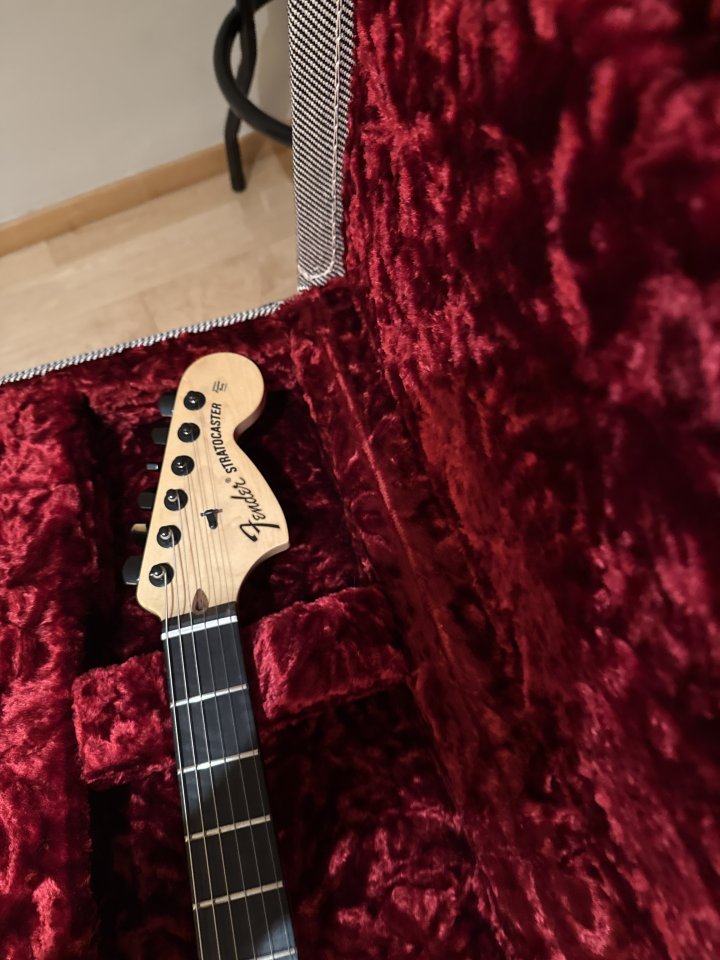 Fender Stratocaster USA Jim Root ¡Nueva! de segunda mano · Foto 6 de 10 · Valencia · 1500 €