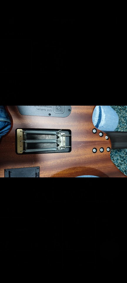 GOC Ilumina - african sapelee