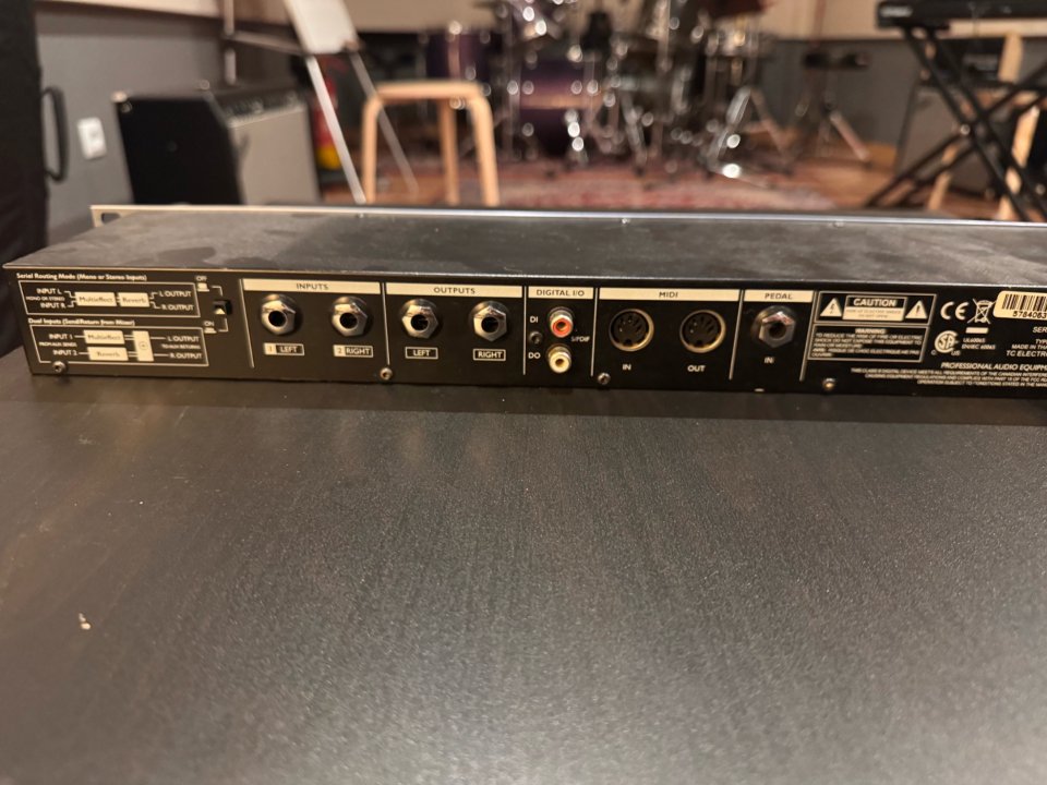 TC Electronic M350 de segunda mano · Foto 4 de 5 · A Coruña · 146 €