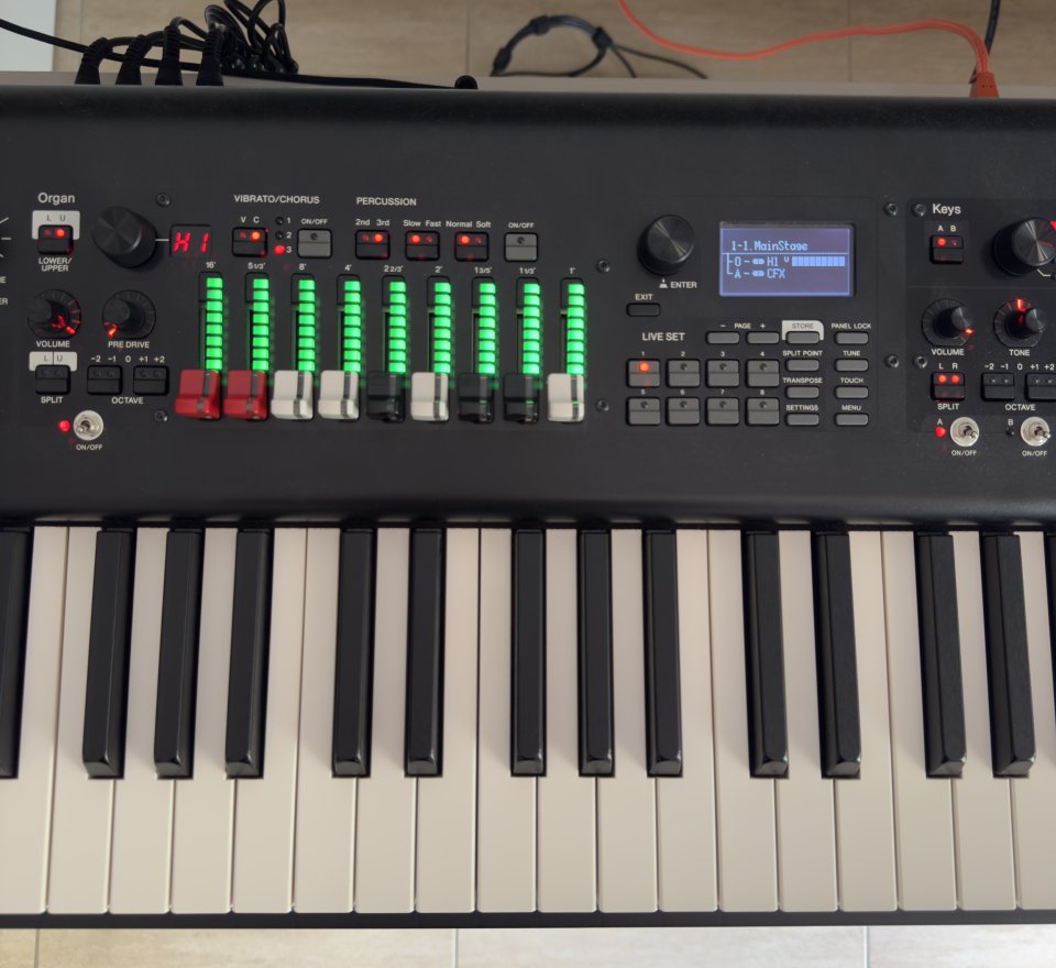 Yamaha YC88 de segunda mano · Foto 5 de 8 · Barcelona · 2200 €