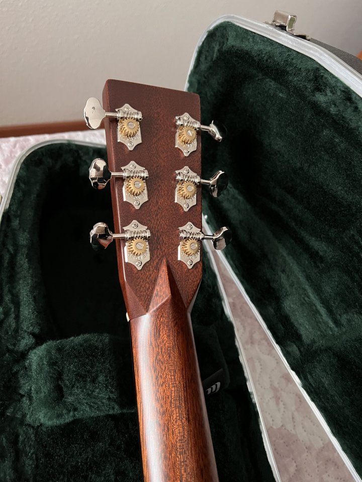 Martin D28 Satin de segunda mano · Foto 7 de 9 · Madrid · 2100 €