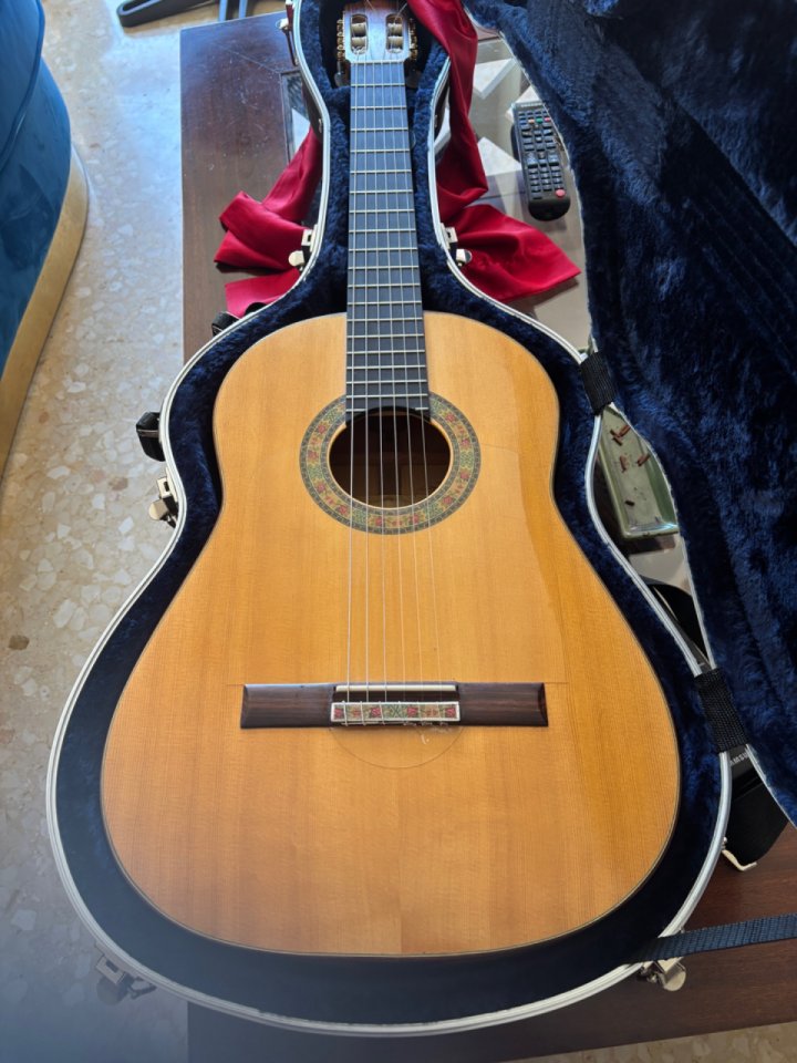 Guitarra Flamenca Francisco Gambero Ciprés Primera A de segunda mano · Foto 8 de 9 · Barcelona · 999 €