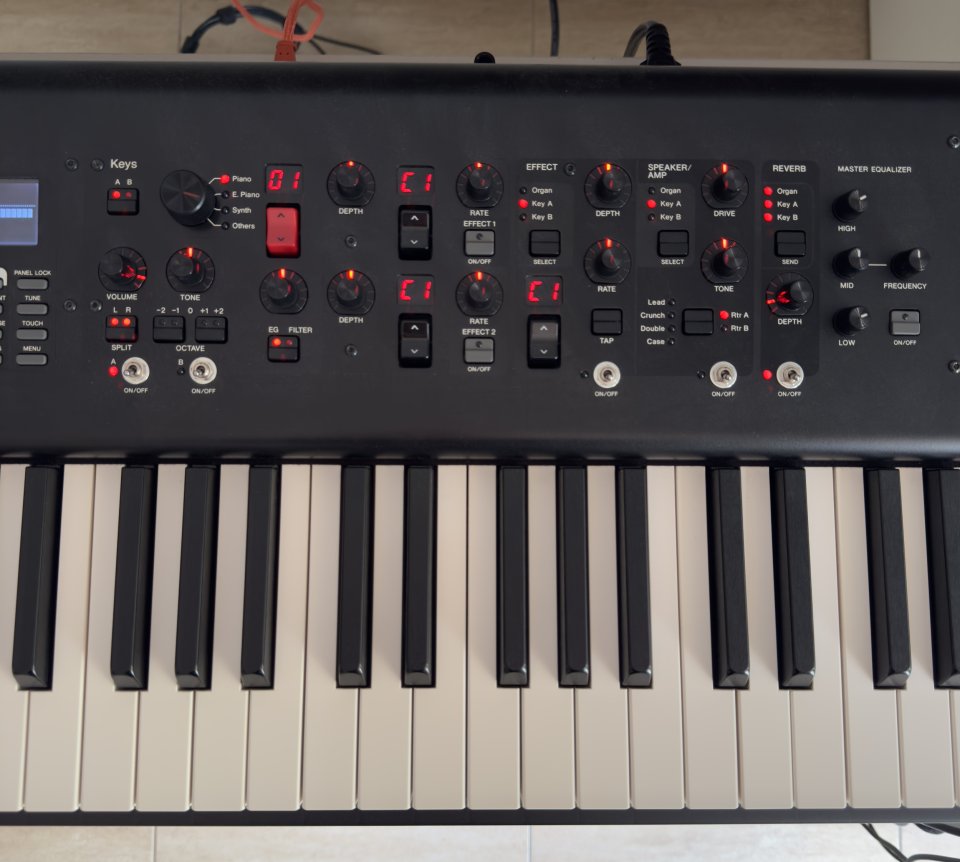 Yamaha YC88 de segunda mano · Foto 6 de 8 · Barcelona · 2200 €