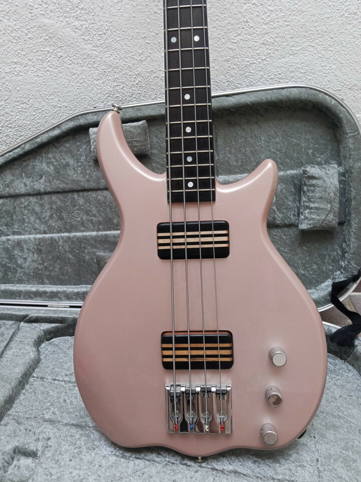 2016 Jaydee Supernatural 4 (1de 12), escala 32", solo pesa 3,8Kg