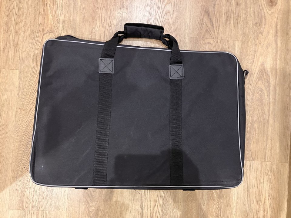 Funda acolchada para pedalera grande