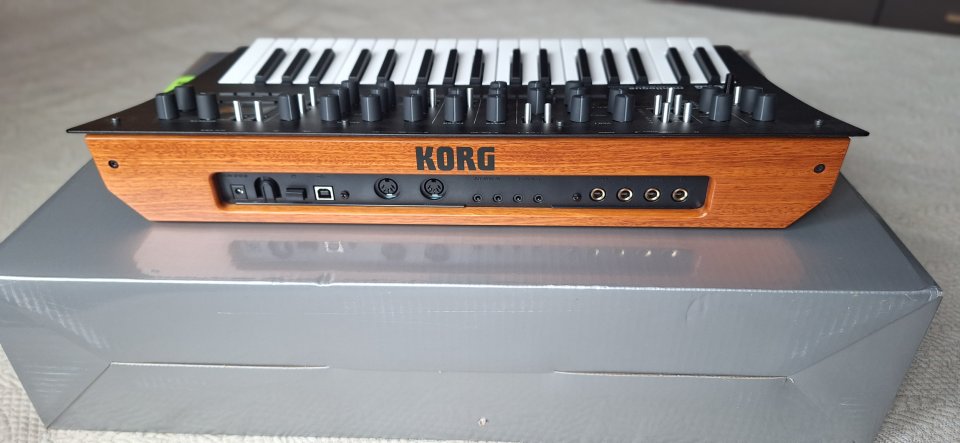 Korg Minilogue XD de segunda mano · Foto 2 de 3 · Asturias