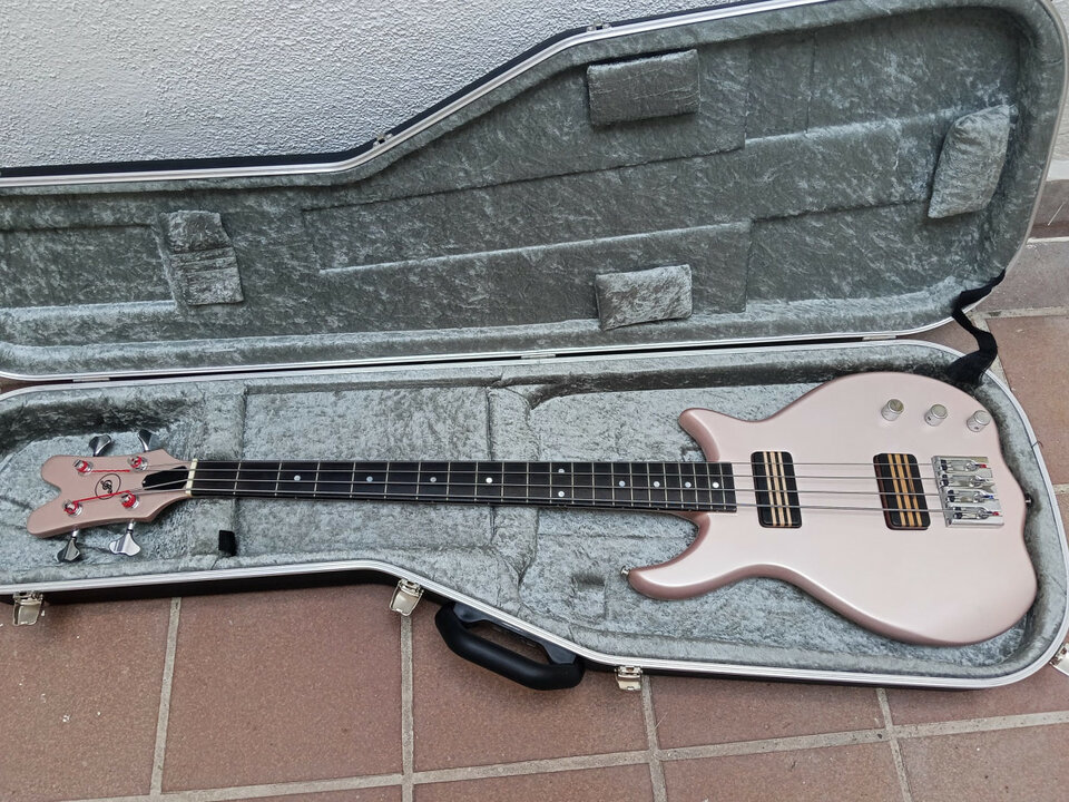 2016 Jaydee Supernatural 4 (1de 12), escala 32", solo pesa 3,8Kg