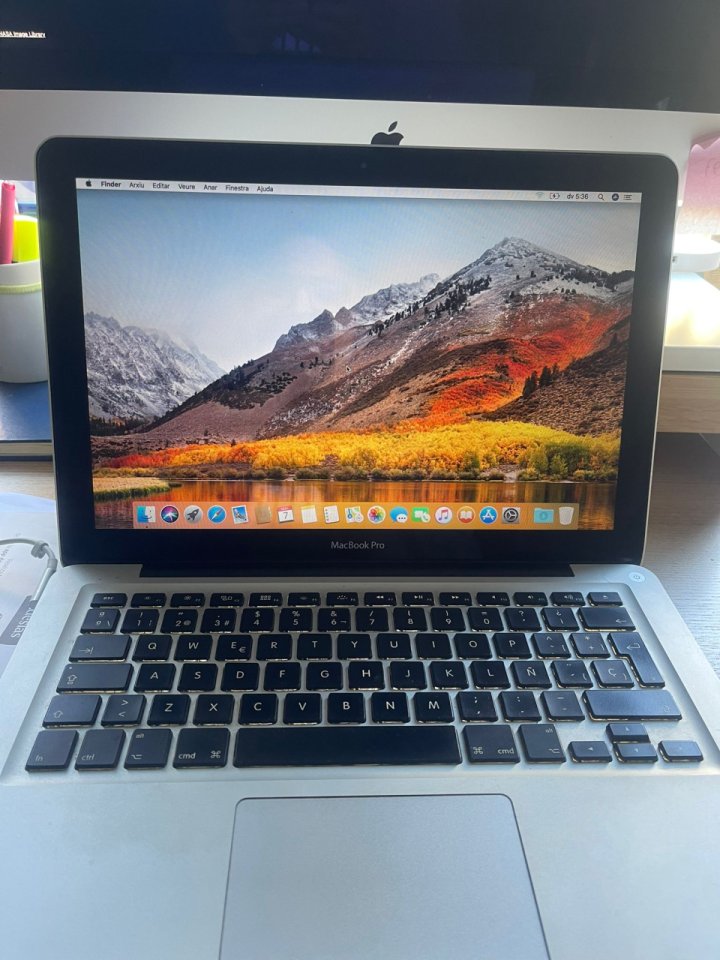 Macbook Pro 500Gb 16MB RAM