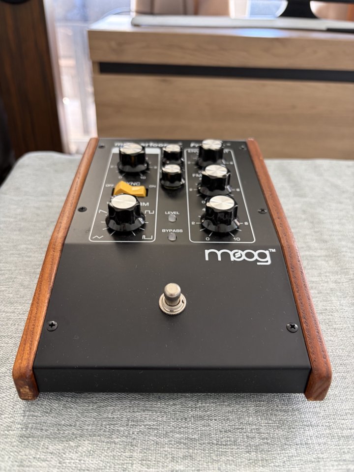 Moogerfooger MF-107 FreqBox de segunda mano · Foto 2 de 6 · Málaga · 400 €