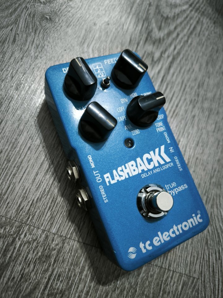 Delay TC Electronic Flashback de segunda mano · Foto 1 de 2 · Madrid · 80 €