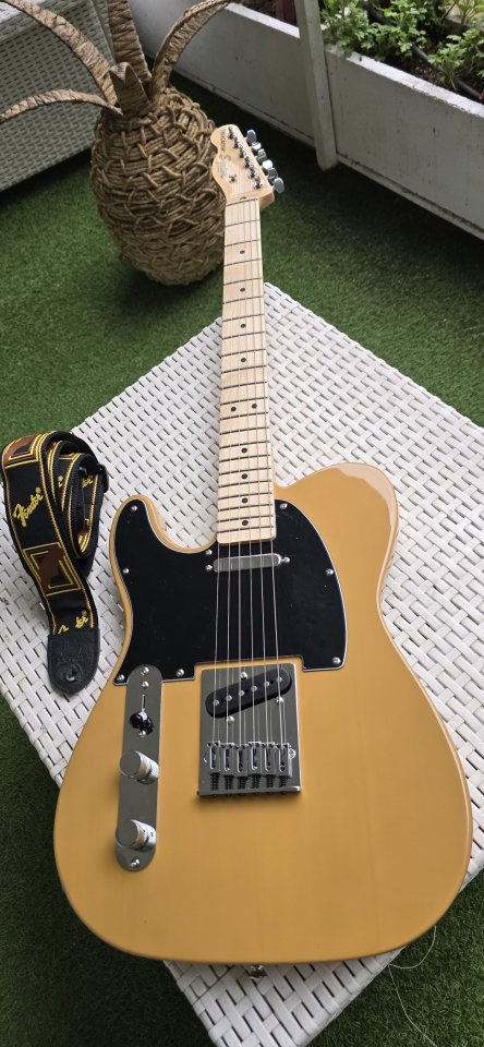 Squier  Fender Eléctrica