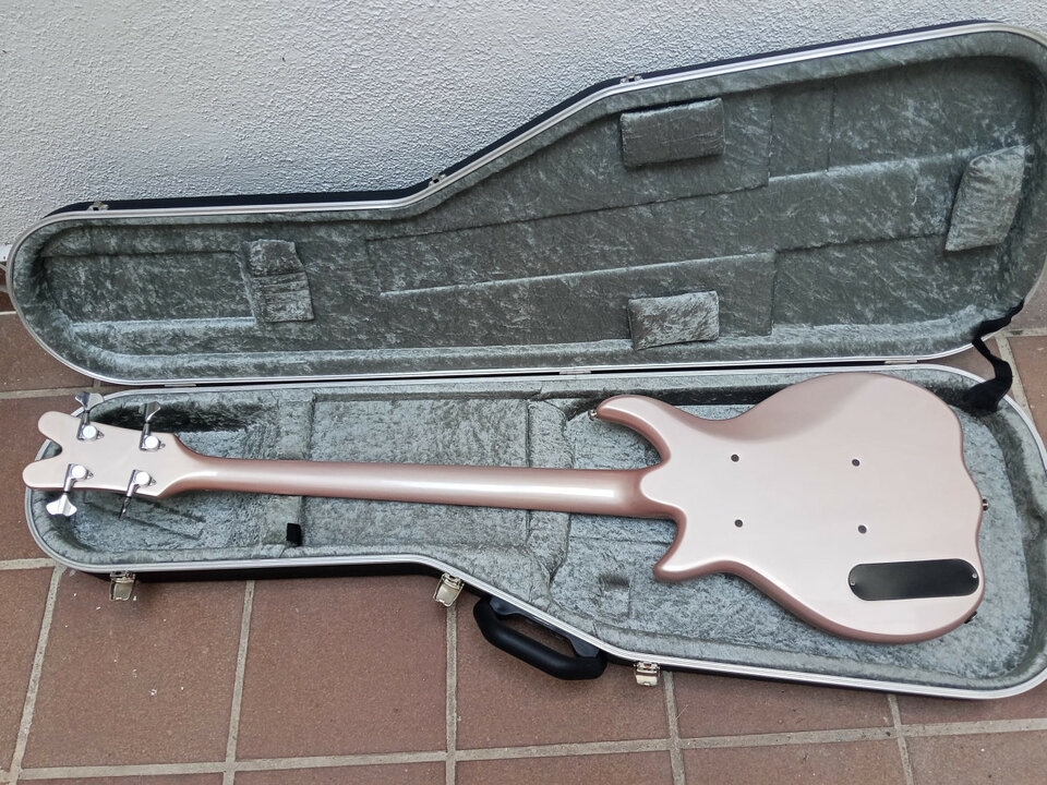 2016 Jaydee Supernatural 4 (1de 12), escala 32", solo pesa 3,8Kg