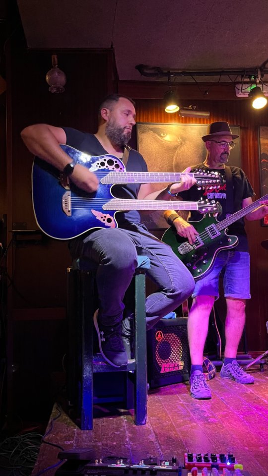 Banda de covers de Bon Jovi busca cantante