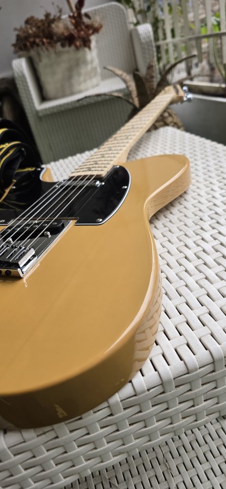 Squier  Fender Eléctrica