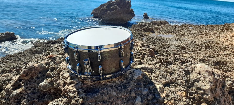 Caixa/tabal de llautó de 1'5 mm de gruix. L'Ametlla de Mar