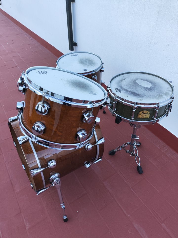 Batería de jazz Santafe Maple Custom Series de segunda mano · Foto 2 de 5 · Huelva · 1300 €