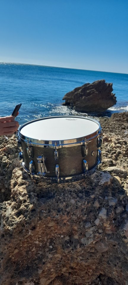 Caixa/tabal de llautó de 1'5 mm de gruix. L'Ametlla de Mar