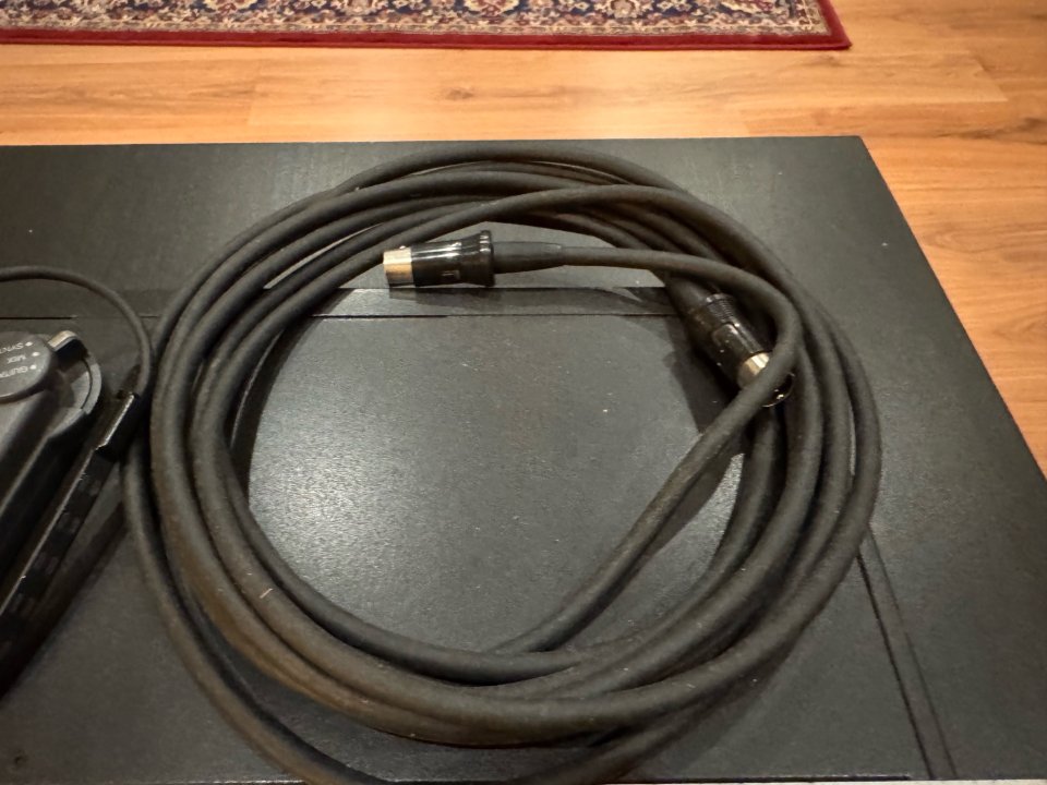 Guitarra MIDI, controlador y pastila Terratec de segunda mano · Foto 4 de 8 · A Coruña · 349 €