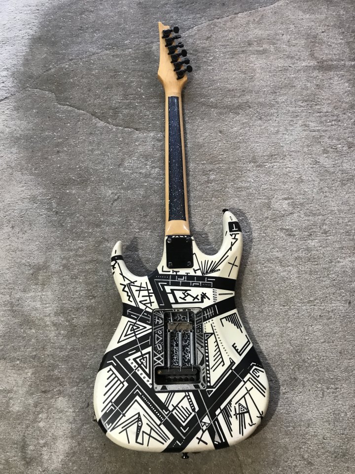 Ibanez EX350 1991 - pastillas V7/V8 - EVH Frankenstrat Controlled Chaos