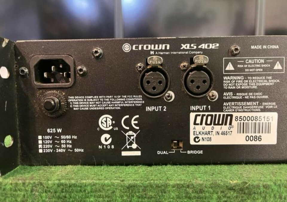 Crown XLS 402