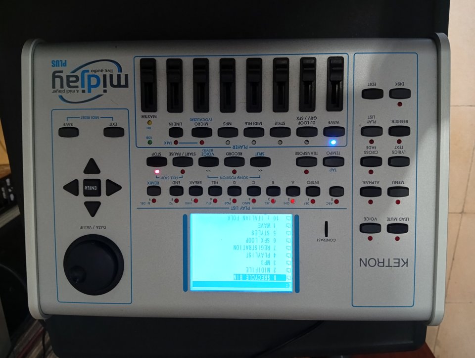 Ketron Midjay Plus "Cambio"