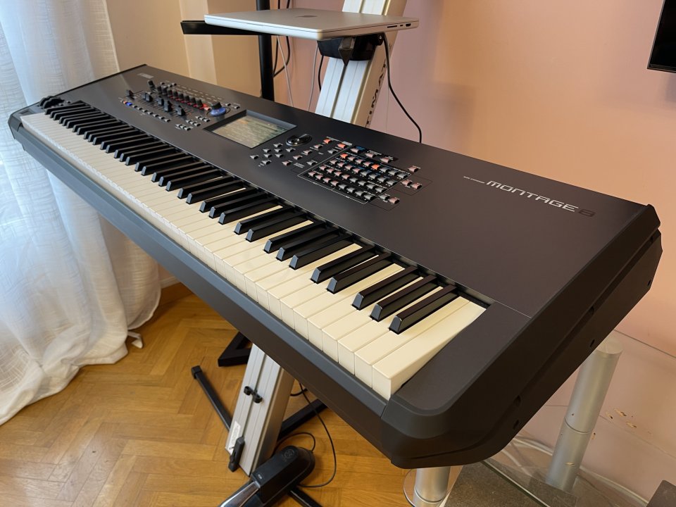 Yamaha Montage 8
