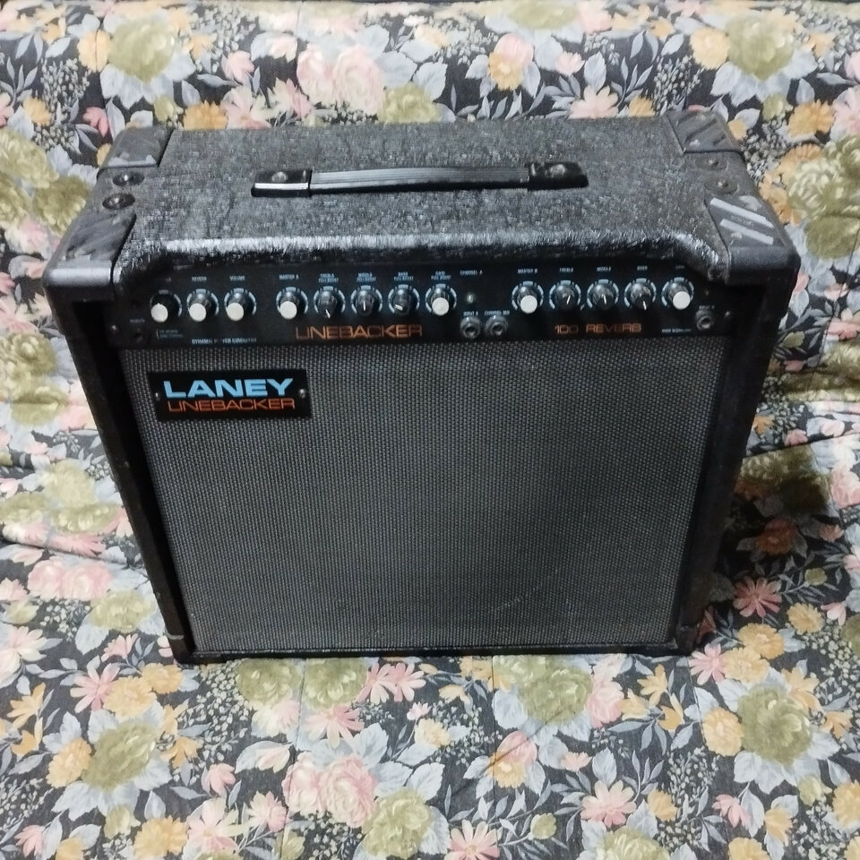 Amplificador combo LANEY LINEBACKER 100 REVER. Made in England