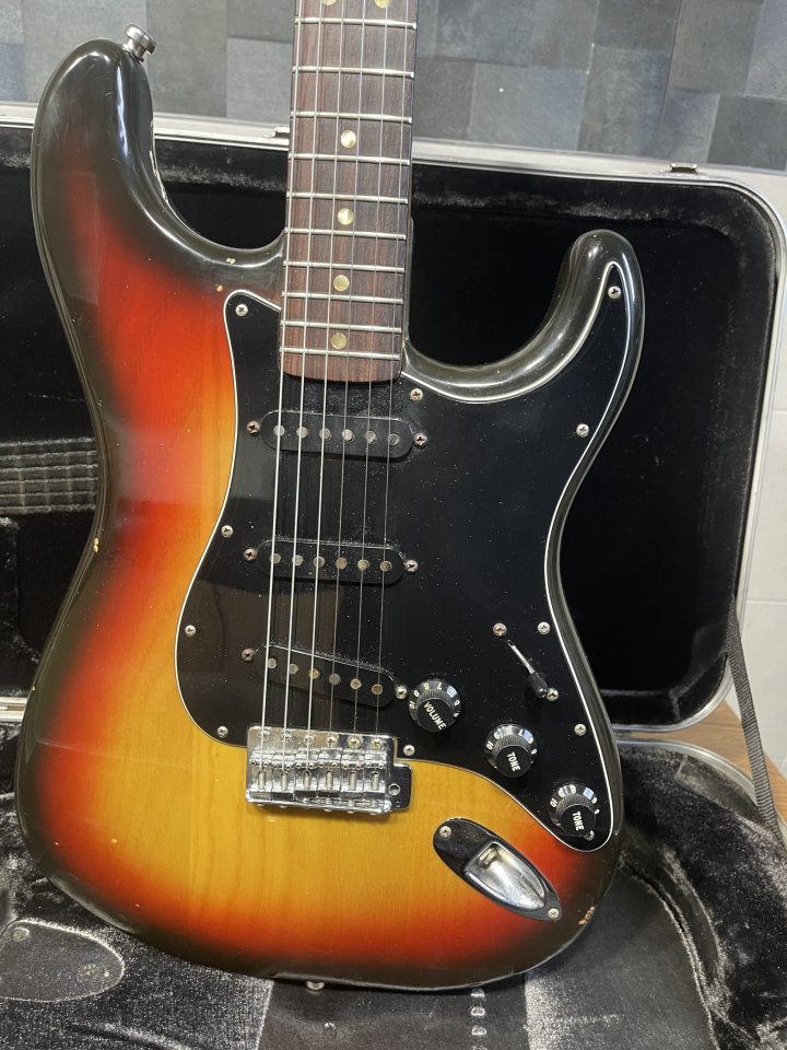 Fender Stratocaster 1978 de segunda mano · Foto 2 de 10 · Palencia · 3000 €