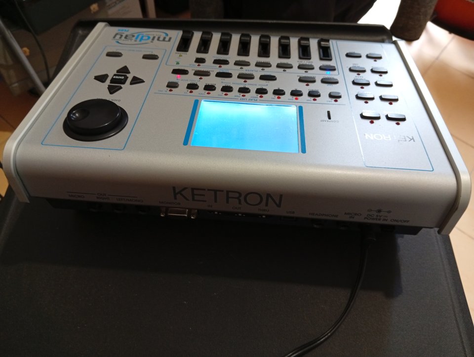 Ketron Midjay Plus "Cambio"