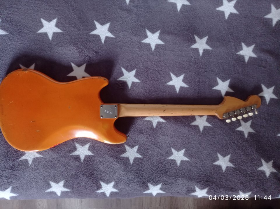 Fender Mustang Competition de 1969 de segunda mano · Foto 4 de 4 · Madrid · 4000 €