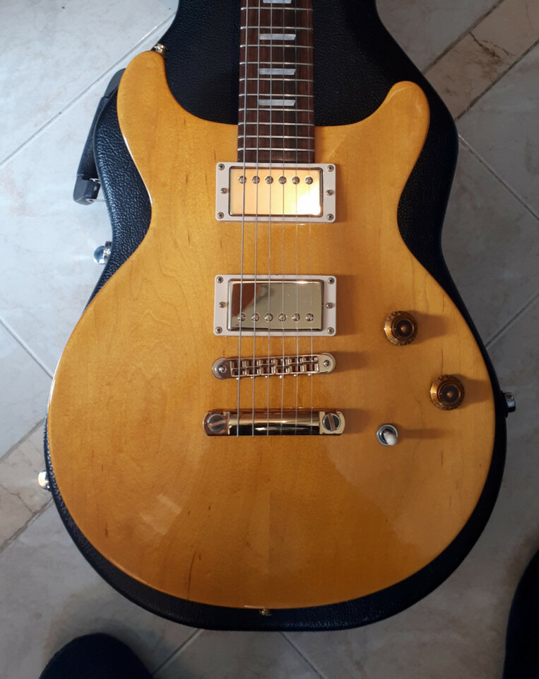 Gibson Les Paul Standard Lite Double Cutaway Translucent Amber