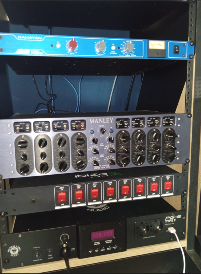 Manley Massive Passive Stereo Tube EQ de segunda mano · Foto 1 de 4 · Asturias · 3600 €