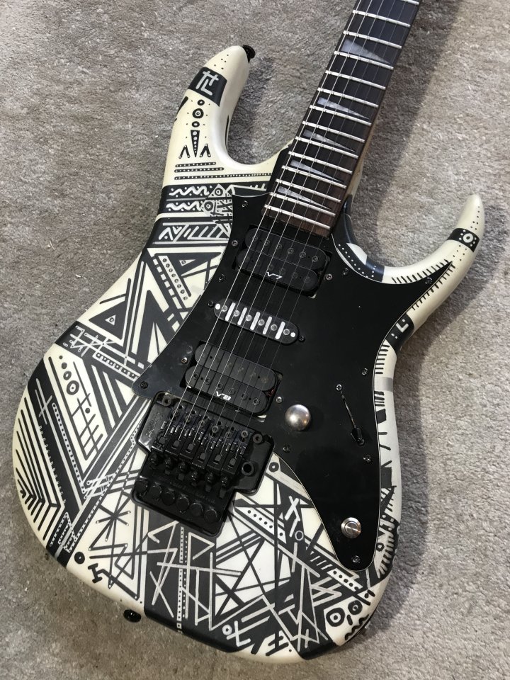 Ibanez EX350 1991 - pastillas V7/V8 - EVH Frankenstrat Controlled Chaos
