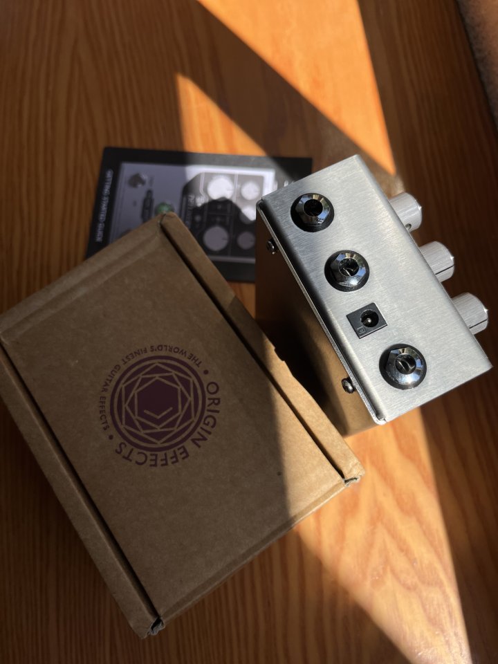 Origin Effects Deluxe 61 de segunda mano · Foto 3 de 6 · Madrid · 275 €